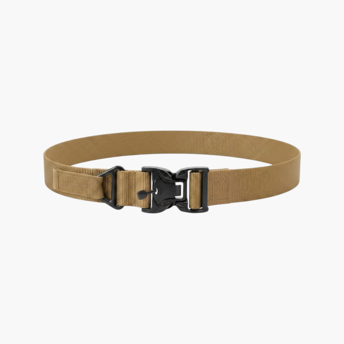 Cinturón táctico con hebilla de liberación rápida para equipamiento militar, policial y outdoor.