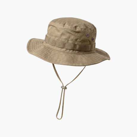 Sombrero pava táctico militar con camuflaje digital ACU para actividades outdoor y equipamiento de combate.