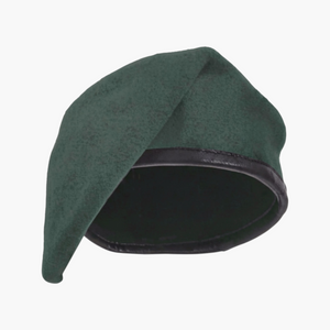 Boina militar verde oliva de lana para uso táctico y fuerzas especiales en Colombia.